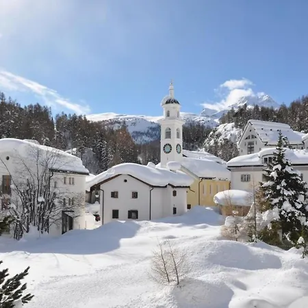 Chesa Sunasain V11 By Interhome *