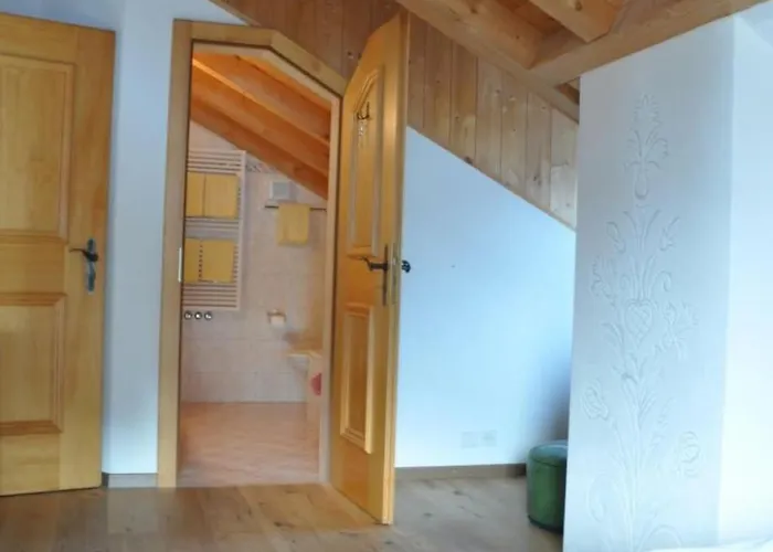 Chesa Sunasain V11 By Interhome * シルス・マリア